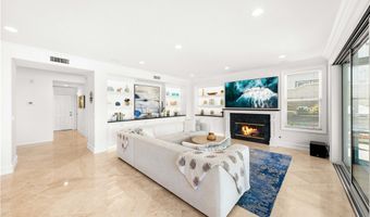 1040 S Summer Breeze Ln, Anaheim, CA 92808