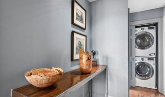 60 Haywood St, Asheville, NC 28801