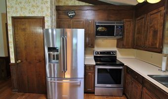 1967 Cub Creek Rd, Appomattox, VA 24522