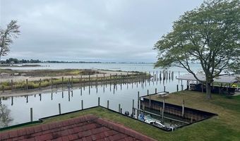 7843 Stark Dr, Algonac, MI 48001