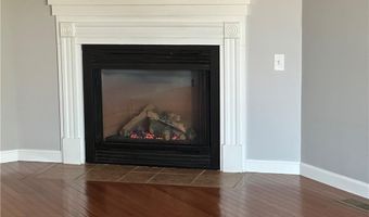 149 Cheshire Dr, Cranston, RI 02921