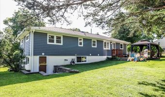 46 Jeanette Rd, Danbury, CT 06811