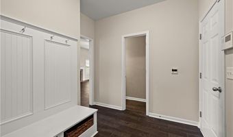 802 W RICHLAND Cir, Auburn, AL 36832