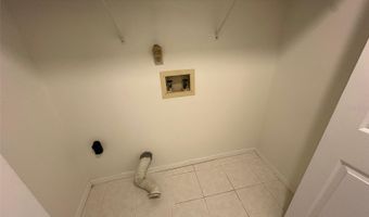 1055 KENSINGTON PARK Dr 711, Altamonte Springs, FL 32714