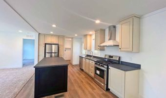 7055 Quarry Rd 201, Amherst, OH 44001