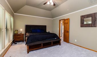 12 Marykirk Ln, Bella Vista, AR 72715