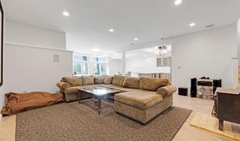 575 Lane 100 Pine Canyon Lk, Angola, IN 46703