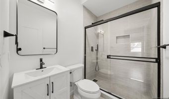 174 Pleasant Ave, Bergenfield, NJ 07621