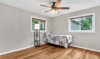 157 Romine Cir, Ballwin, MO 63011