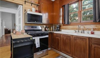 409 E Evans St, Bainbridge, GA 39819