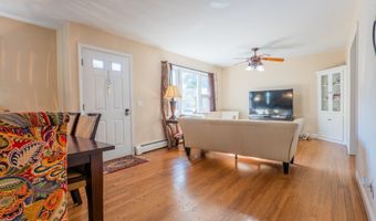 10 Almar Dr, Bethel, CT 06801