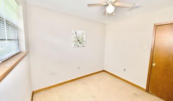5850 Grand Dr, Baton Rouge, LA 70812