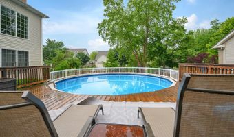 1880 Crofton Dr, Algonquin, IL 60102