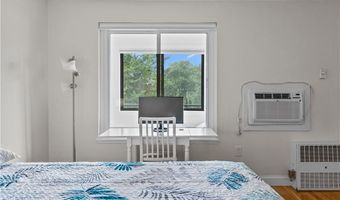 401 Bellevue Ave 214, Newport, RI 02840