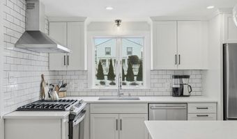 42 Matthies St, Beverly, MA 01915