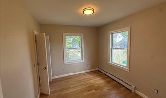 63 Shore Rd, East Providence, RI 02915