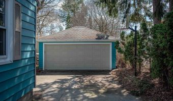 823 W Superior St, Alma, MI 48801