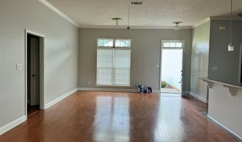 1617 Devon Dr, Albany, GA 31721