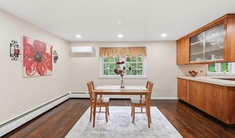 7 Cherry Ridge Rd, Acton, MA 01720