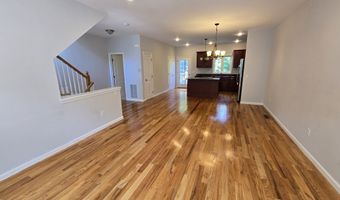 19 Oak Branch Dr 19, Brookfield, CT 06804