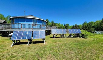 310 Sky Farm Ln, Barnet, VT 05821