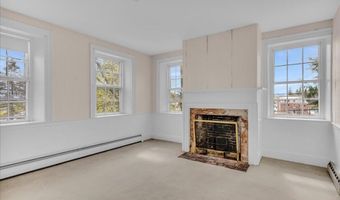 152 Church St, Belfast, ME 04915