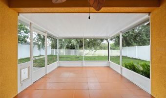 6914 MONARCH PARK Dr, Apollo Beach, FL 33572