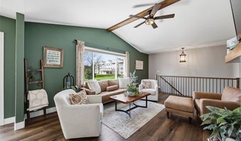 800 Kaitlynn Ave, Anamosa, IA 52205