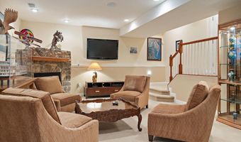 216 BOWEN Ct, Annapolis, MD 21401