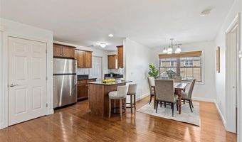 60 Bay Spring Ave A9, Barrington, RI 02806