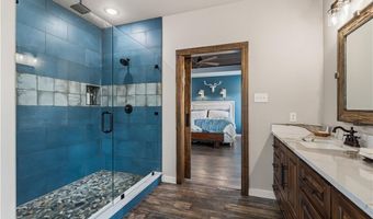 2215 Deepwood Dr, Alma, AR 71921
