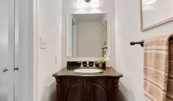 6005 WYNNWOOD Rd, Bethesda, MD 20816