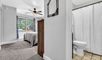 317 Trenton Ave N, Bayville, NJ 08721