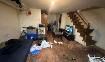 8 N ELLAMONT St, Baltimore, MD 21229