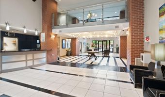 1021 N GARFIELD St 517, Arlington, VA 22201