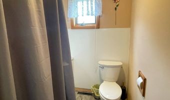 514 S Park St, Bassett, NE 68714