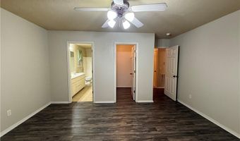 2 Radcliffe Dr, Bella Vista, AR 72714
