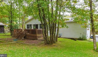 271 N SHORE Dr, Albrightsville, PA 18210