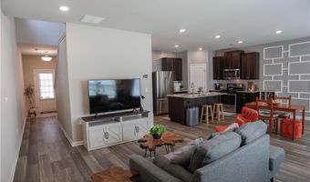 109 Auburn Crossing Dr, Auburn, GA 30011