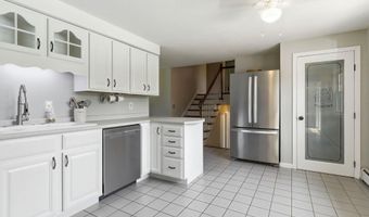 30 Tirrell Rd, Bedford, NH 03110