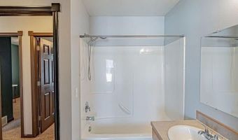 3520 Greenfield Dr, Ammon, ID 83206