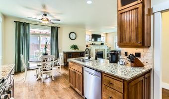 17795 SW ROBERT Ln, Beaverton, OR 97078