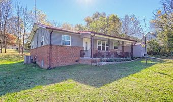 60 Tarrent St, Andrews, NC 28901