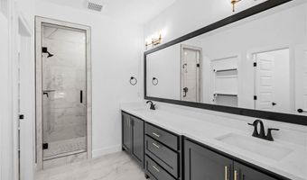 4 Argyll Cir, Bella Vista, AR 72715