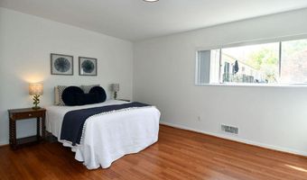 10637 MONTROSE Ave #204, Bethesda, MD 20814