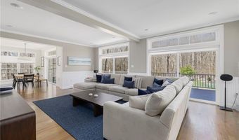 161 Stony Ln, North Kingstown, RI 02852