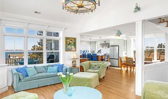 7 Clarkes Village Rd, Jamestown, RI 02835