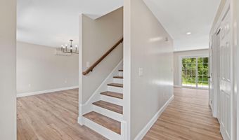 17 Coopers Trl, Arundel, ME 04046