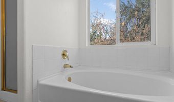 636 Wedge Ln, Fernley, NV 89408