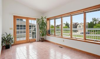 1657 Wake Robin Ct, Ann Arbor, MI 48103